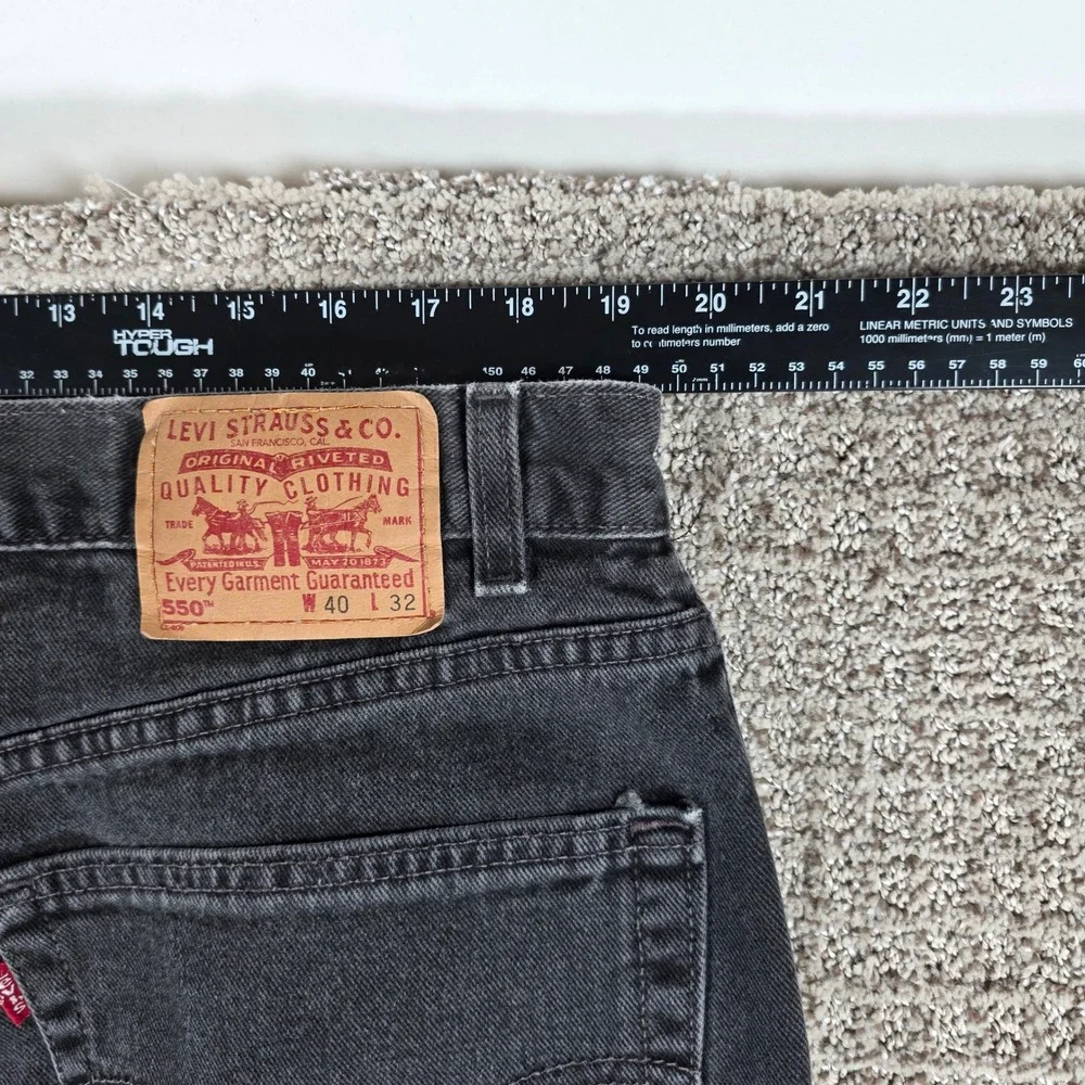 Vintage Levis 550 Relaxed Fit Black Denim Jeans Made in USA 40x32 550-0260